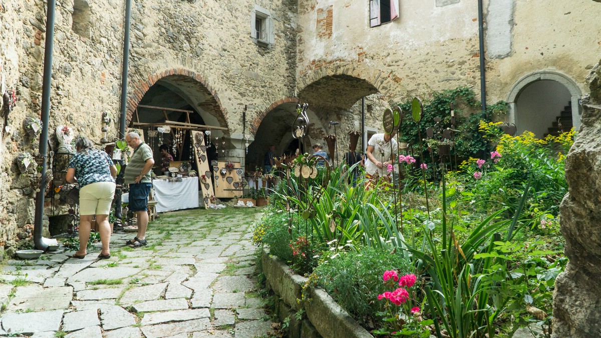 O Fotomagazin / Kunsthandwerksmarkt auf der Burg Piberstein 2016